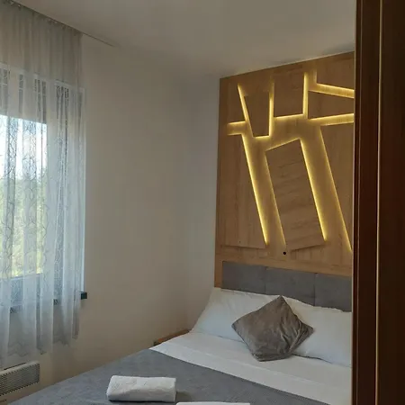 Lu Apartman