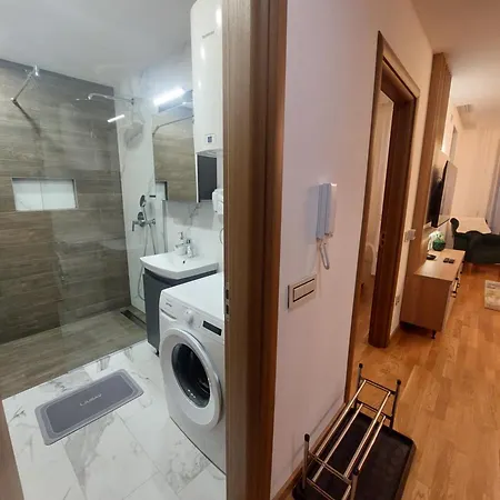 Lu Apartman