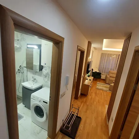 Lu Apartman