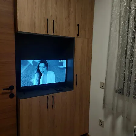 Apartman Lu *