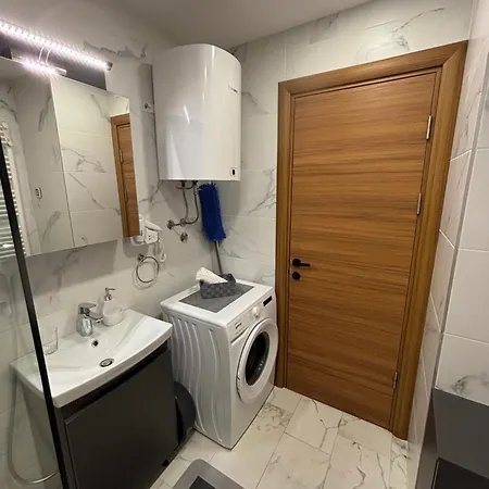 Lu * Ζλάτιμπορ